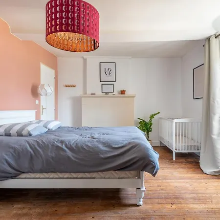 L'escalier Rouge - Maison Renovee Avec Cour * Luc-sur-Mer