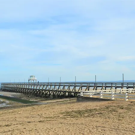 L'escalier Rouge - Maison Renovee Avec Cour Dom wakacyjny *